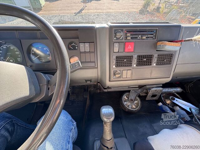 Billenőplatós furgon IVECO 80E Kipper, Dreiseitenkipper,