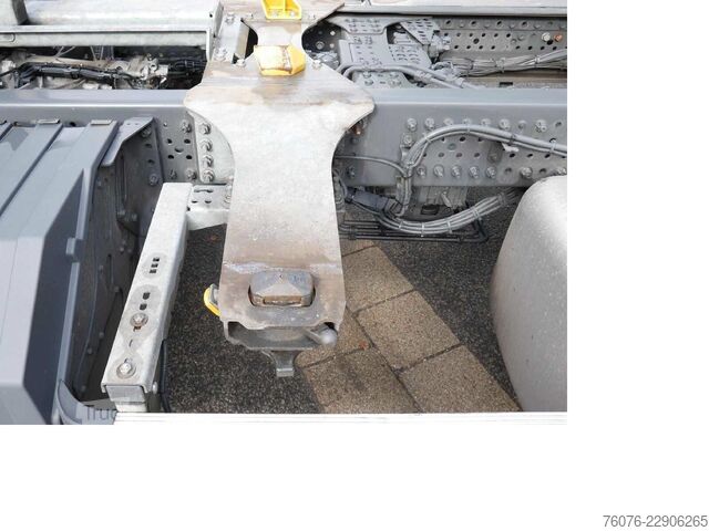 Felépítménycserélő teherautó MERCEDES-BENZ MB 2543 LNR 6x2/4 Kamera Standheizung