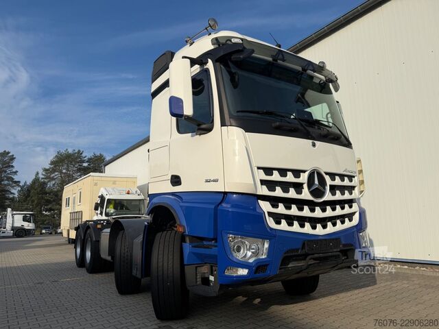 Podvozok nákladného vozidla MERCEDES-BENZ Arocs 5 MB 3248 LK 8x4/4 1Bett Heizung Klima AHK