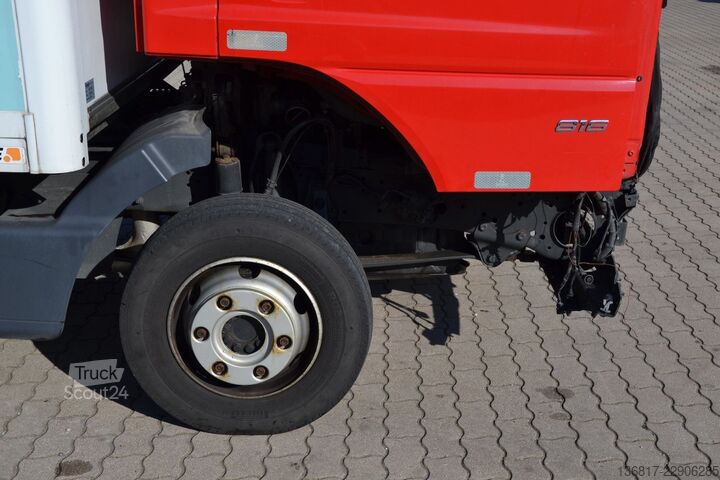 Кутиевиден ван MERCEDES-BENZ Mercedes Benz Atego 816 LBW Unfall-Frontschaden