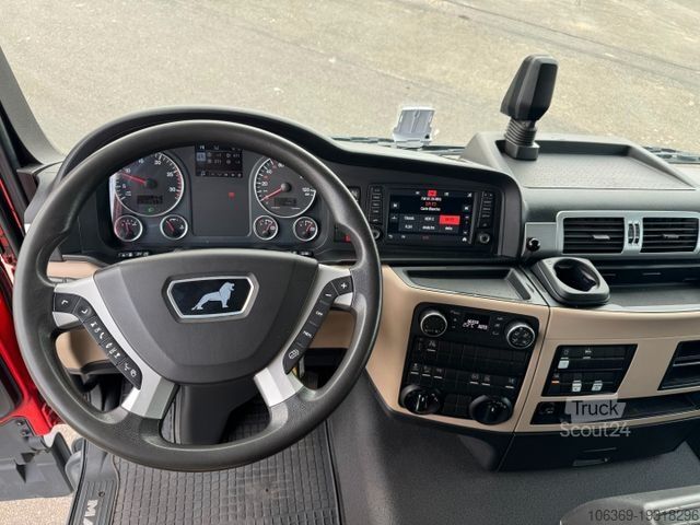 Vacuum tank truck MAN TGS 26.360 6x4H4 Hydrodrive Wiedemann