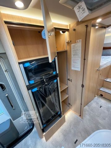 Half-integraal camper HYMER/ERIBA B-Klasse ML T BlackLine 780 *Edition BlackLine*