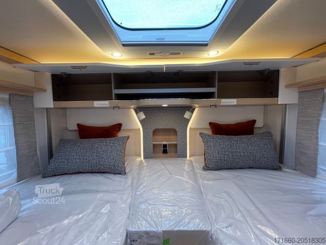 Half-integraal camper HYMER/ERIBA B-Klasse ML T BlackLine 780 *Edition BlackLine*