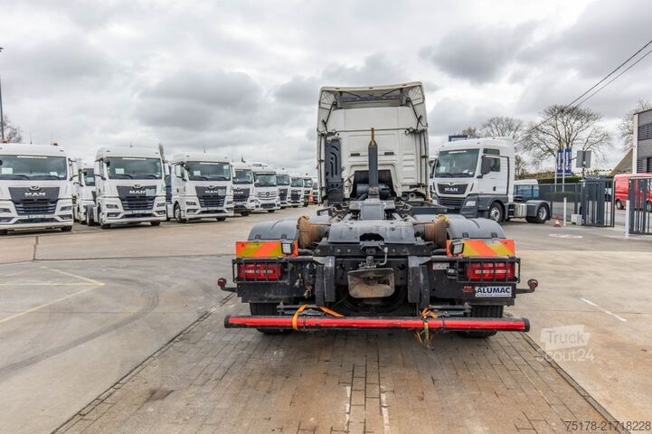 Haakarmsysteem MAN TGS 26.460 BL-6x4H