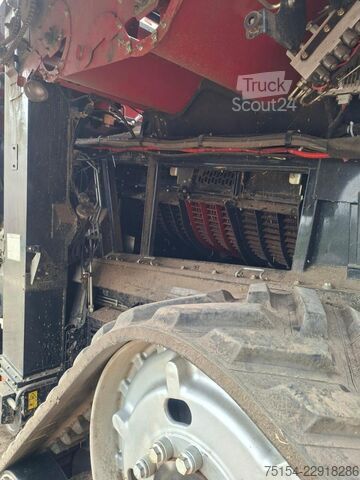  Case IH 8250 Axial Flow Stage V