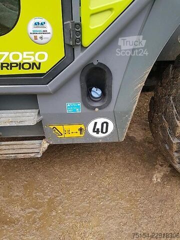  CLAAS Scorpion 7050