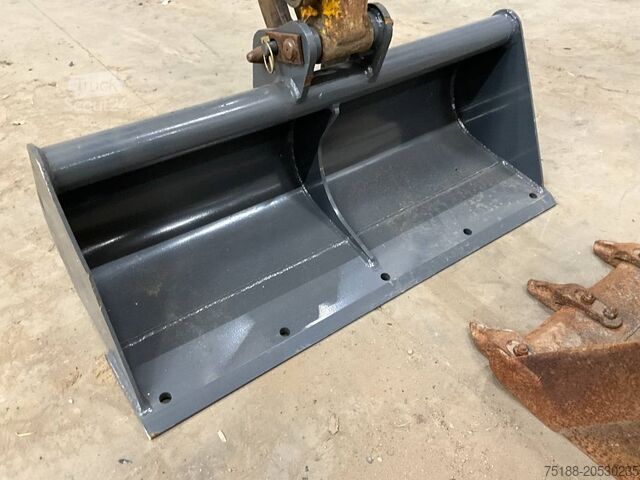 Mini escavatore JCB 8018