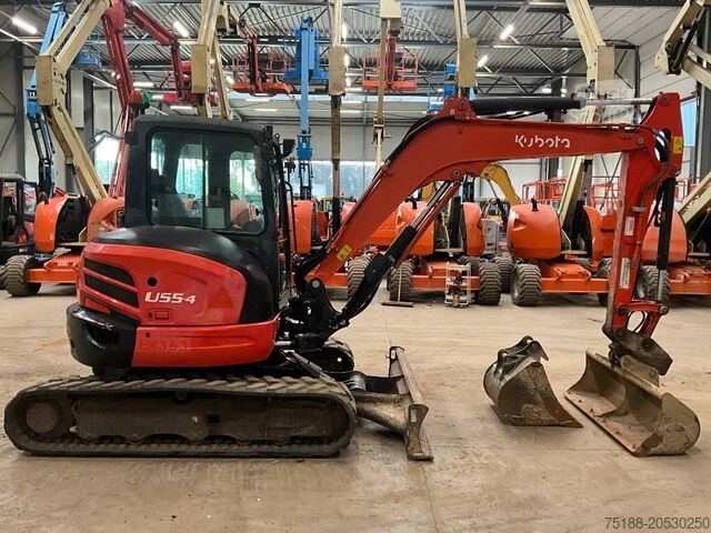 Mini bager Kubota U 55-4