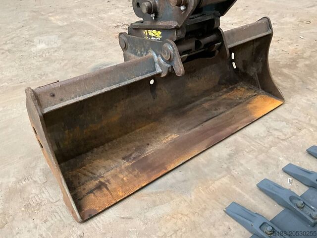 Minibagger Takeuchi TB 216