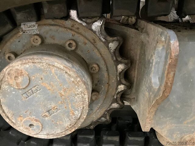 Mini bager Takeuchi TB 216