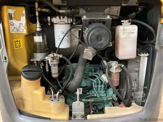 Miniexcavadora Volvo EC 15 D