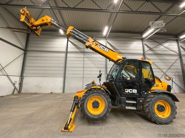 Teleszkópos rakodó JCB 540-140