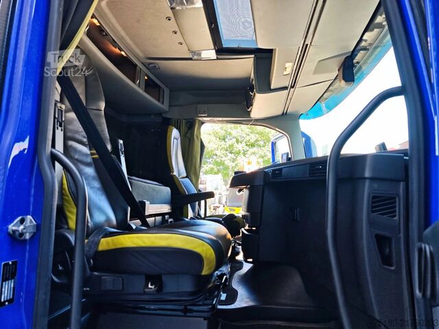 Кабельная система Volvo FH 16 750 8x2 Marchesi M21000+ HTS NCH System