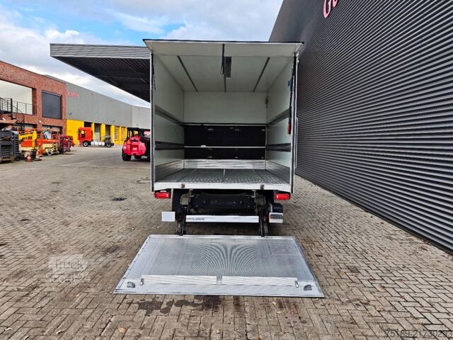 Valise MAN TGE 3.180 Dhollandia Tailgate 110.000 KM 2 Pieces!