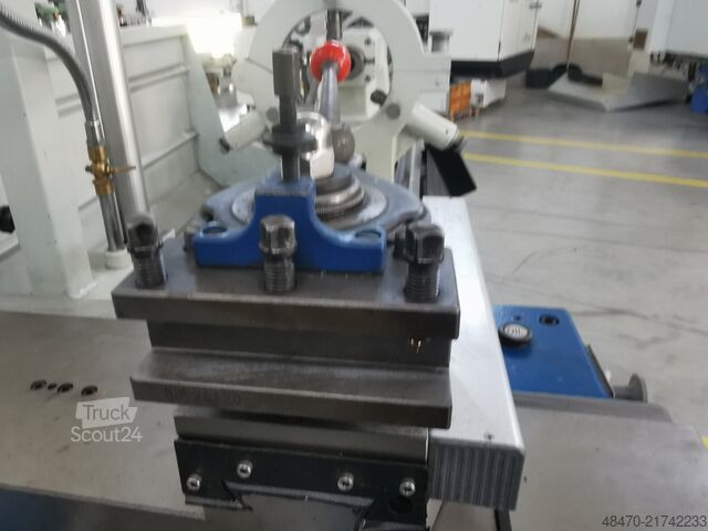 Herman Noyens Trucks NV Herman Noyens Trucks NV Herman Noyens Trucks NV