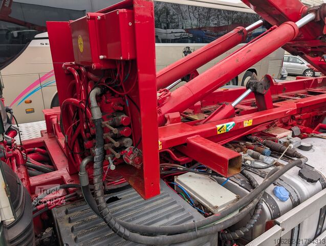 Kroghejselastbil Volvo FH500 6x4 JOAB Cameleont Luft/Luft