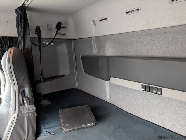 Kroghejselastbil Volvo FH500 6x4 JOAB Cameleont Luft/Luft