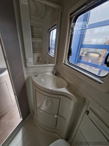 STX Groomsuite STX Groomsuite STX Groomsuite