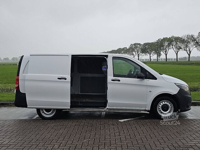 Magastetős kombi MERCEDES-BENZ VITO 114 L2 Automaat Trekhaak