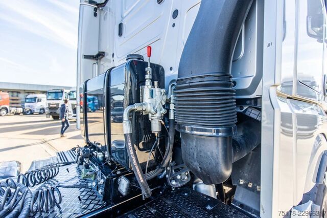  Mercedes-Benz ACTROS 3363 LS - 40.000 KM