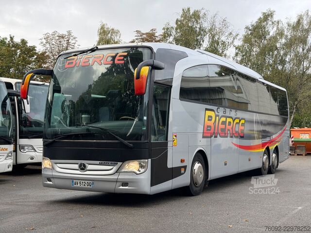 Turistični avtobus MERCEDES-BENZ O580 Travego 16 RHD-M (Softline*TOP*DE)