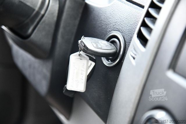 Фургон з високим дахом MERCEDES-BENZ Sprinter 313 CDI Kasten Glasreff L2H2 RWD Glass