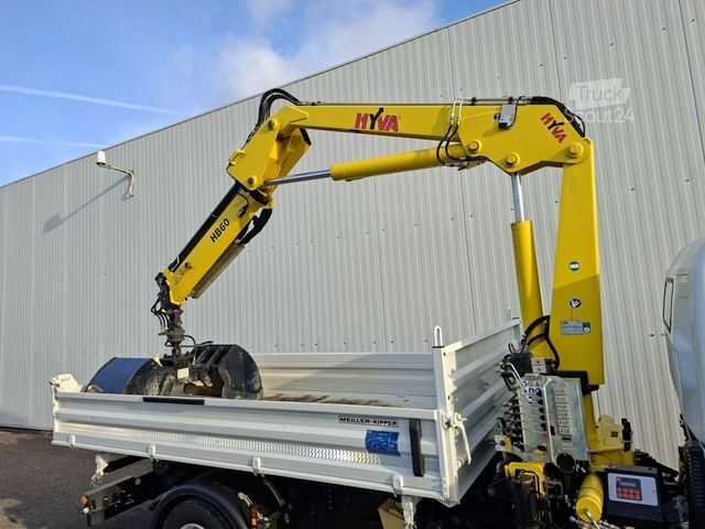 Tre-vejs tippevogn FUSO Canter 7C18 Meiller Kipper + Kran mit Greifer