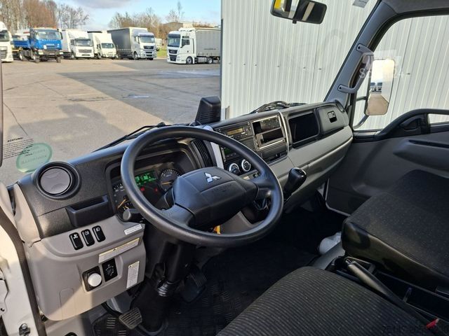 Furgón volquete trilateral FUSO Canter 7C18 Meiller Kipper + Kran mit Greifer