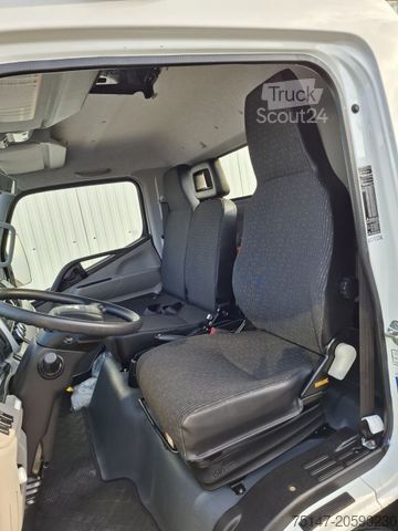 Furgón volquete trilateral FUSO Canter 7C18 Meiller Kipper + Kran mit Greifer