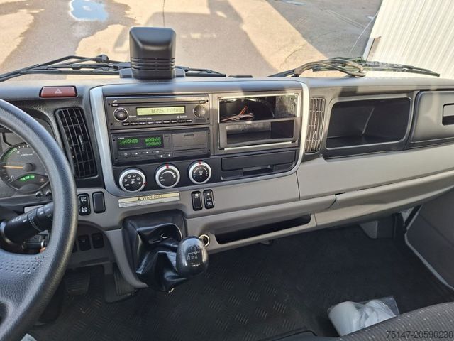 Furgón volquete trilateral FUSO Canter 7C18 Meiller Kipper + Kran mit Greifer