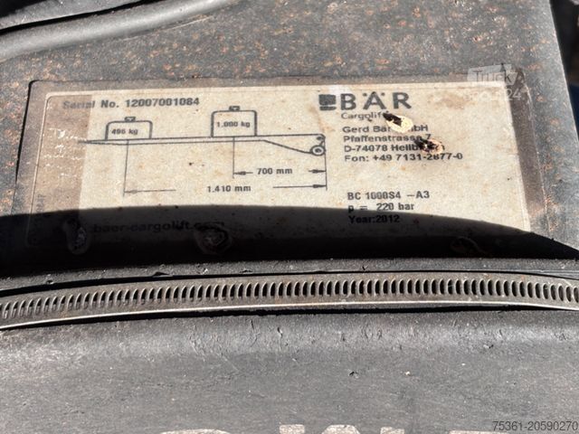 Box van MERCEDES-BENZ Vario 818 D Koffer mit LBW Klima E5 Motorbremse