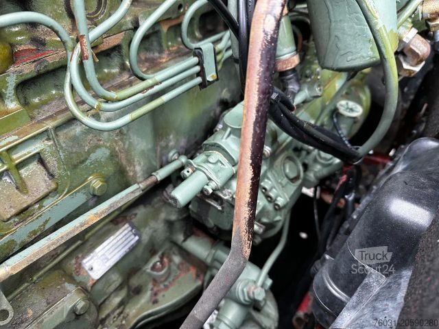 Automobilis ar plakanu platformu MERCEDES-BENZ SK 814 4X2 Platform Spring/Spring German truck