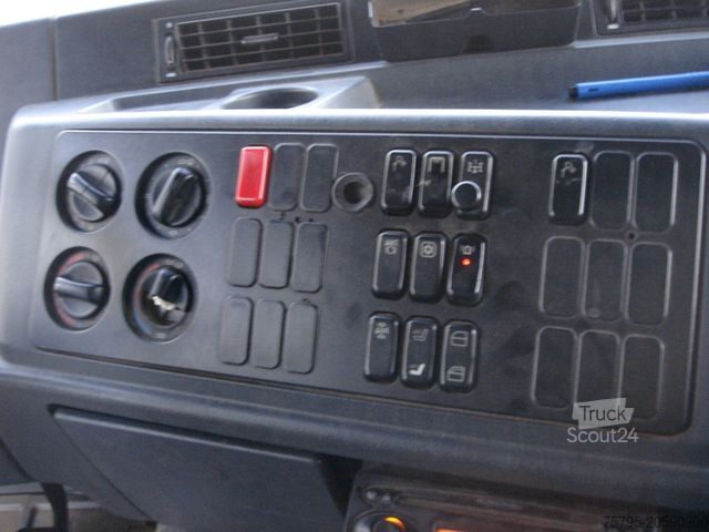 Platforminis sunkvežimis MERCEDES-BENZ Actros 2640 6x4 Pritsche Heckkran PK 27.000 Kran