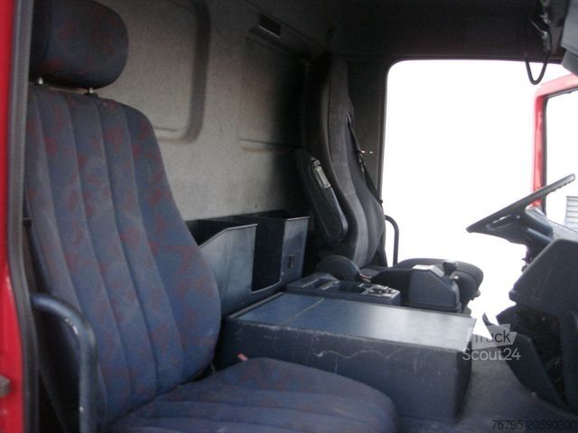 Platforminis sunkvežimis MERCEDES-BENZ Actros 2640 6x4 Pritsche Heckkran PK 27.000 Kran