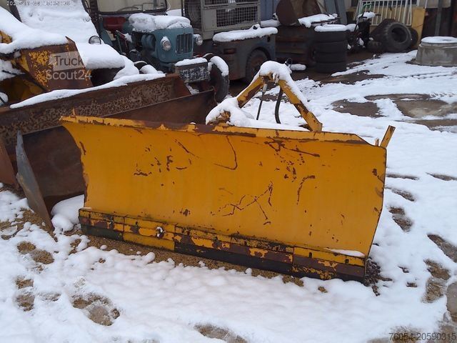 Kolesni nakladalnik ZL 12 F