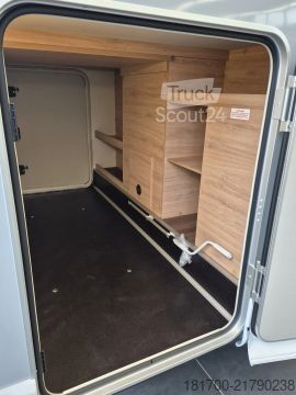 Autorulotă semi-integrată Knaus L!VE WAVE 650 MEG Black Selection *TraumMobil*Automatik*Schwarz*