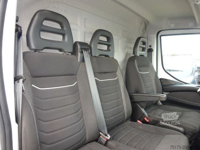 Dubă cu acoperiș înalt IVECO Daily Kasten 35 S 16A8 V AHK Kamera