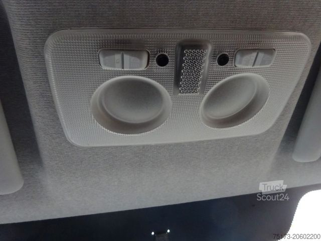 Dubă cu acoperiș înalt IVECO Daily Kasten 35 S 16A8 V AHK Kamera