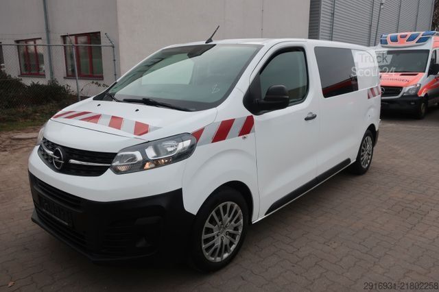 Kastenwagen OPEL Nr. 8 Vivaro / 1.Hand / DoKa / AHK / Klima /Navi