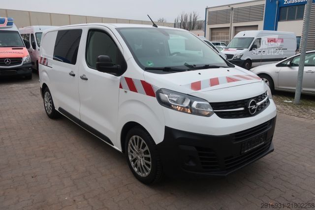 Kastenwagen OPEL Nr. 8 Vivaro / 1.Hand / DoKa / AHK / Klima /Navi