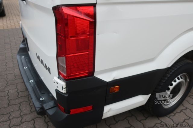 Šaldytuvo kėbulo furgonas MAN TGE 3.180 1.Hand / Kühlkastenwagen Maxi / FN:166