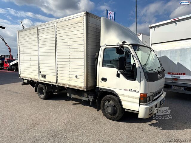 Dobozos furgon Isuzu P 35.04