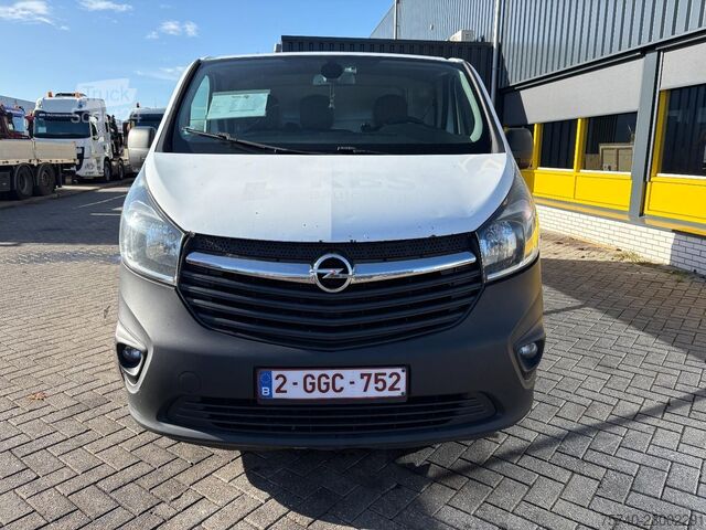 Opel Vivaro 1600 cm³ + 120 hv + EURO 5 + MANUAALI TR2096 Opel Vivaro 1600 cc + 120 PK + EURO 5 + MANUAL