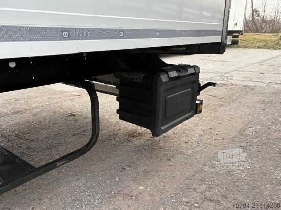 شبه مقطورة مبردة KRONE 3-ACHS BLUMENBREITE, THERMOKING SLX 300, DOPPELST, LIFT, MIETKAUF MGL.