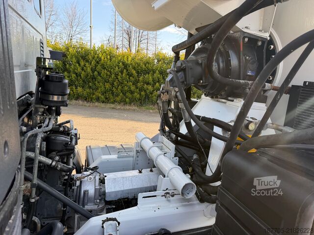 автобетонозмішувач Iveco TRAKKER 500