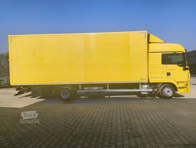 Фургон MAN TGL 12.250 4x2 Euro 6 Möbelkoffer m. Treppe