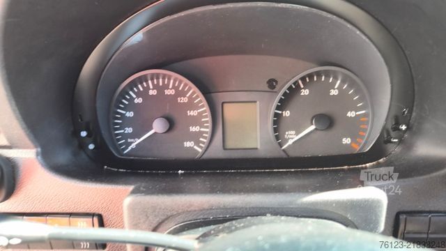 Minibus MERCEDES-BENZ Sprinter 516 Heckniederflur City Schlafsessel