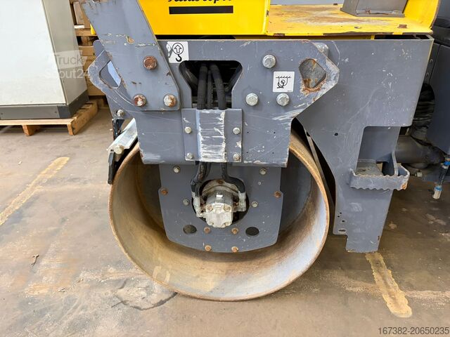 Tandemwalze Dynapac CC1200