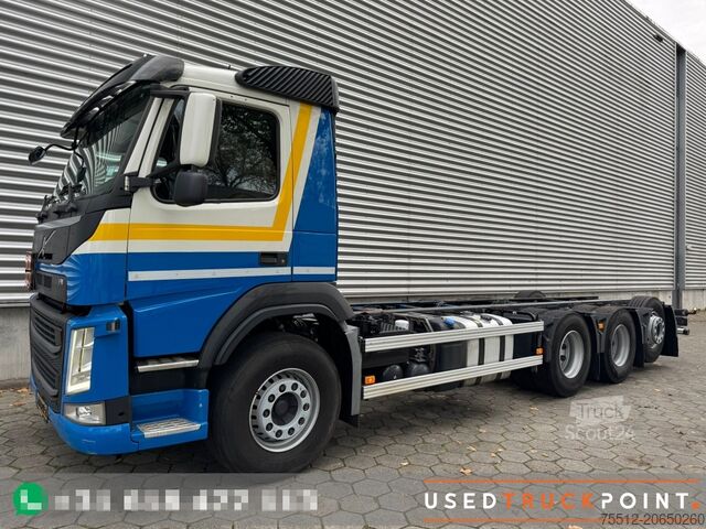 Podvozek s kabinou Volvo FM 410 / 8X4 / I-Shift / ADR / Tridem / TUV: 6-...