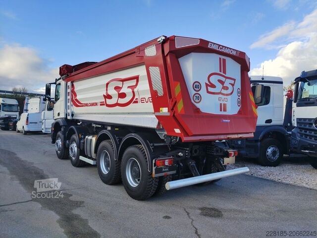 Billenő teherautó MERCEDES - VEICOLI Arocs 4148 K 8x4/4